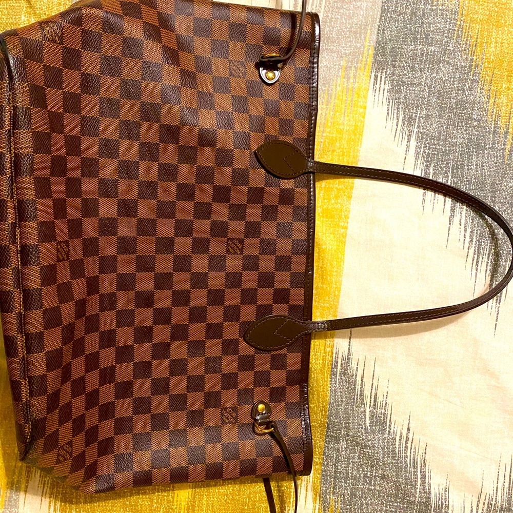 Louis Vuitton Neverfull MM good used condition